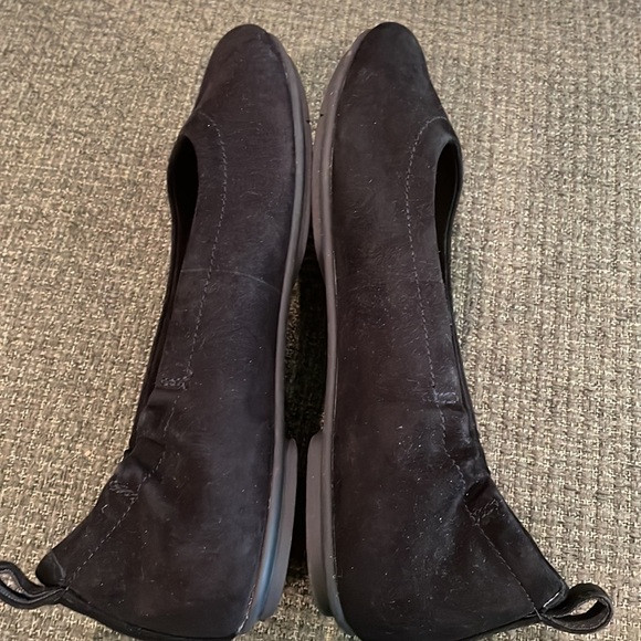 Fitflop black suede flats (sz 6) - Picture 3 of 9